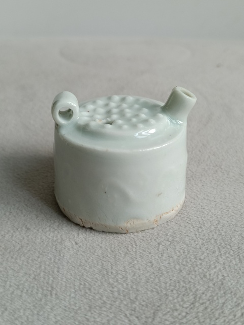 古玩陶瓷德化窯水滴真品鑒賞圖