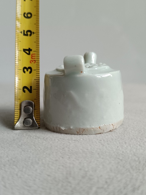 古玩陶瓷德化窯水滴真品鑒賞圖