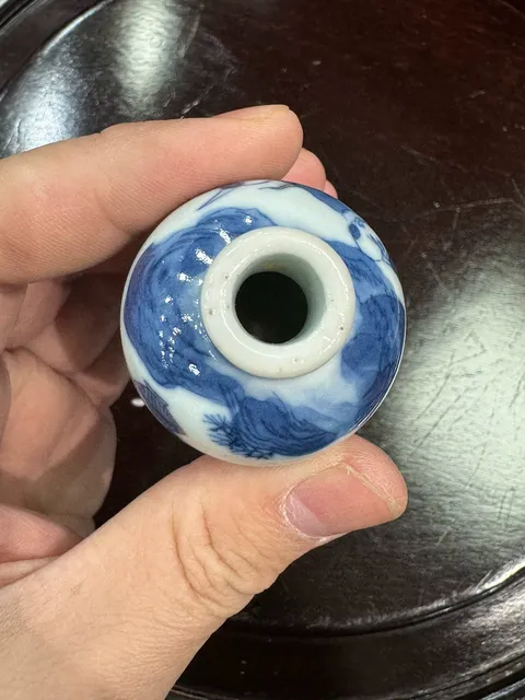 古玩陶瓷青花釉里紅鼻煙壺真品鑒賞圖