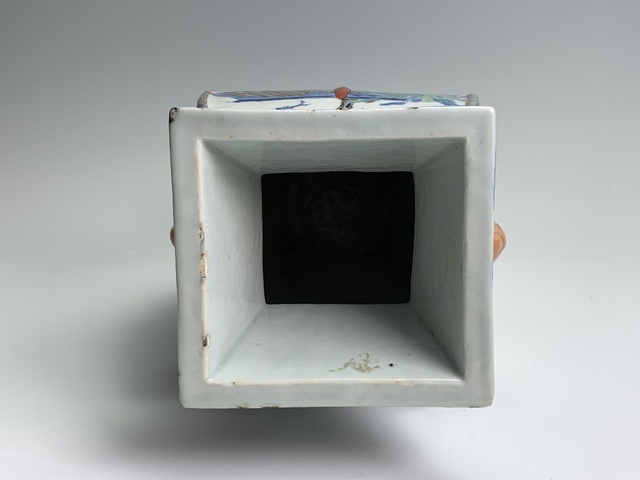 古玩陶瓷尊真品鑒賞圖
