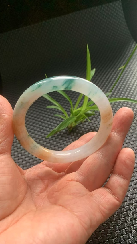 古玩玉器清代天然翡翠手鐲拍賣,當前價格49000元