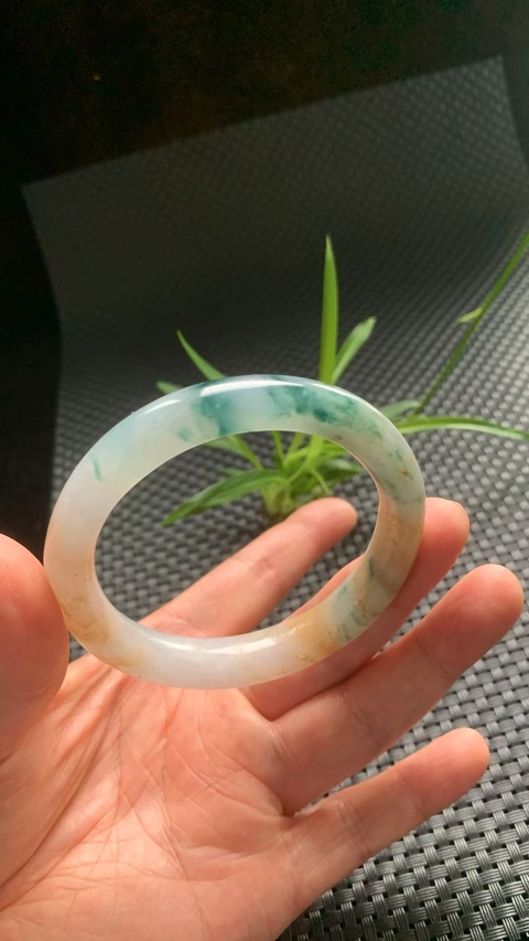 古玩玉器清代天然翡翠手鐲拍賣,當前價格49000元