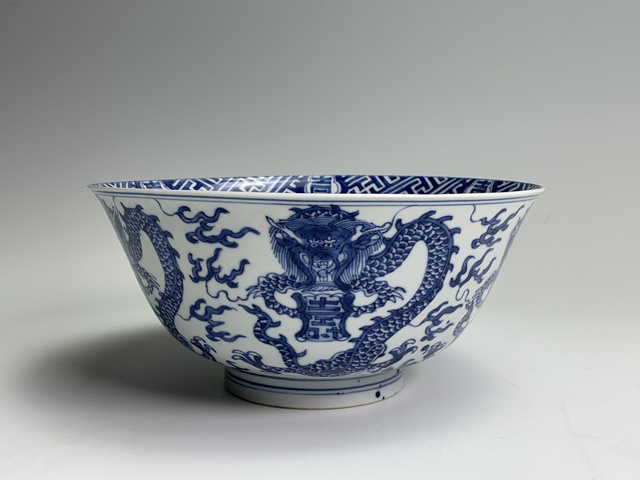 古玩陶瓷碗真品鑒賞圖