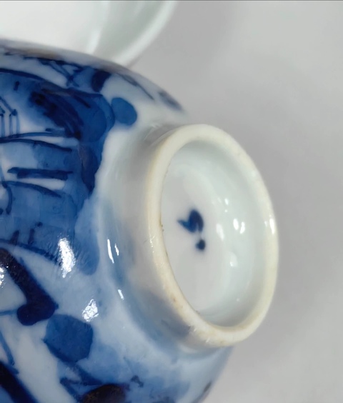 古玩陶瓷青花山水紋杯真品鑒賞圖
