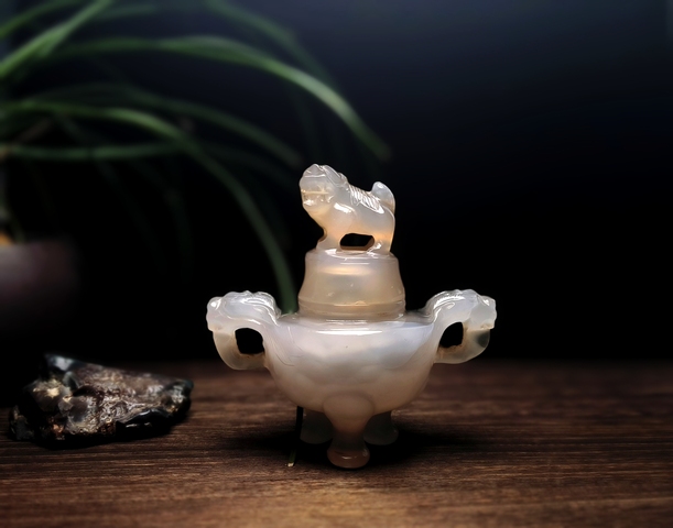 古玩雜項瑪瑙香爐真品鑒賞圖
