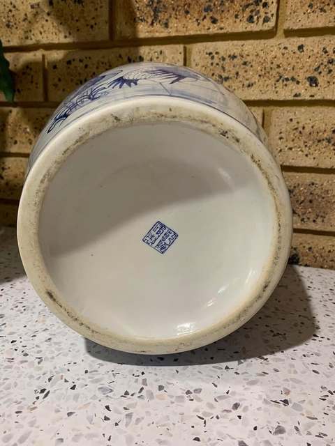 古玩陶瓷青花花鳥紋東瓜罐真品鑒賞圖