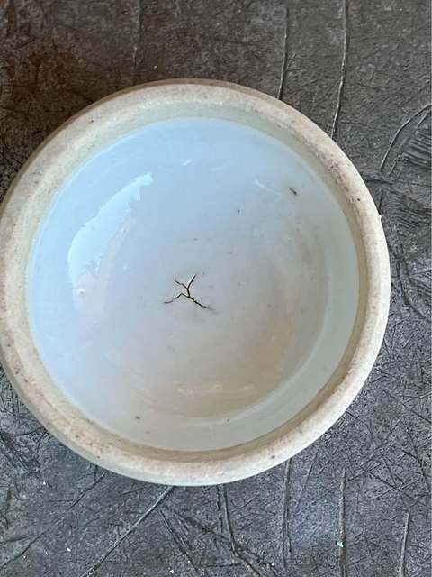 古玩陶瓷人物紋粉彩罐真品鑒賞圖