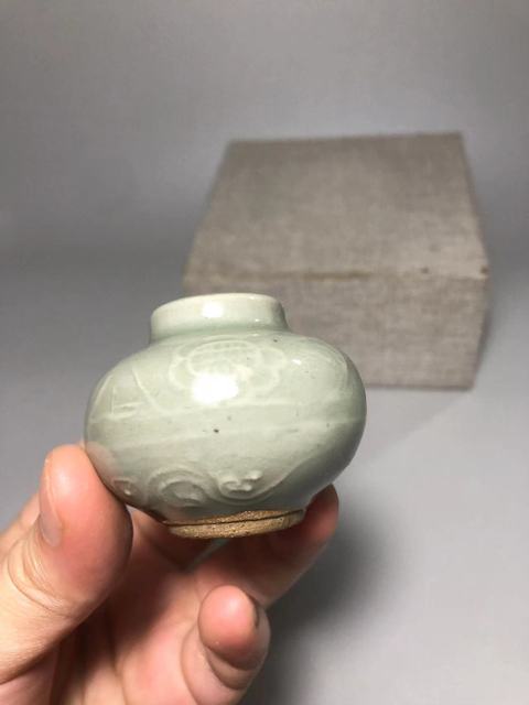 古玩陶瓷龍泉青瓷水盂真品鑒賞圖