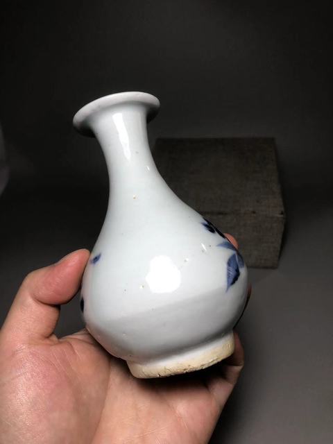 古玩陶瓷青花花卉紋玉壺春瓶真品鑒賞圖