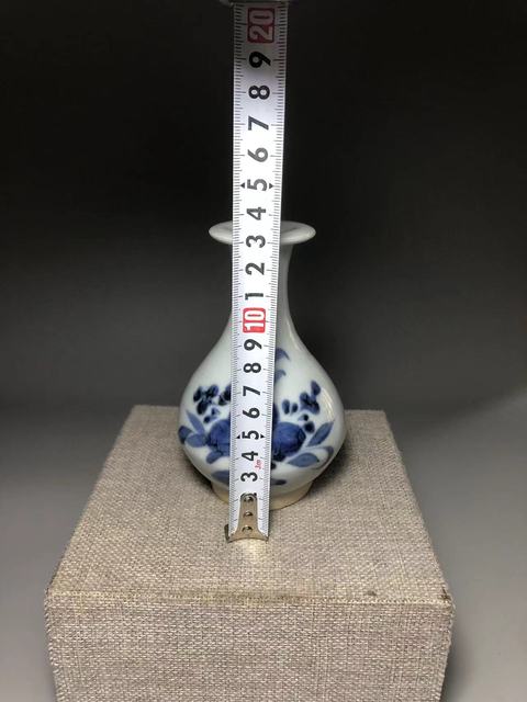古玩陶瓷青花花卉紋玉壺春瓶真品鑒賞圖
