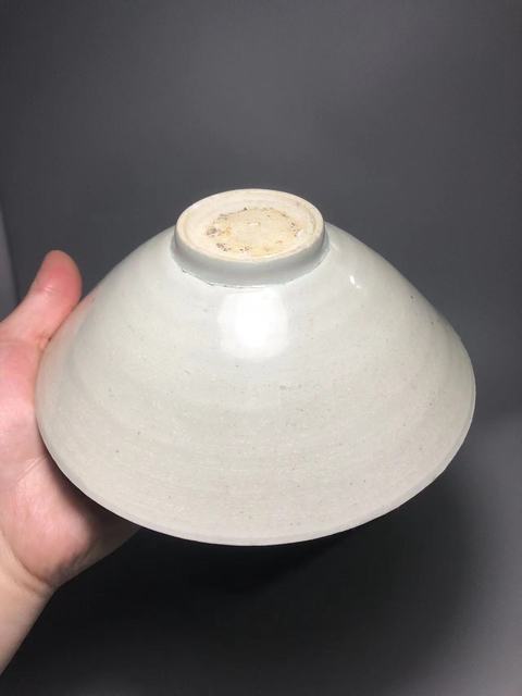 古玩陶瓷青白釉刻云氣紋斗笠碗真品鑒賞圖