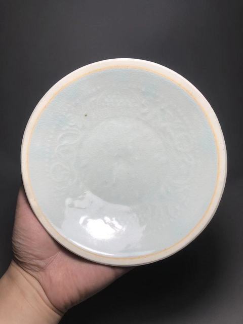 古玩陶瓷青白釉娃娃盤真品鑒賞圖