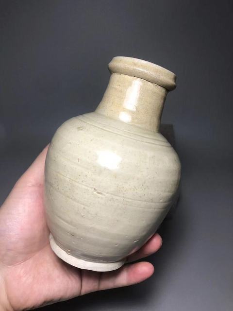 古玩陶瓷青白釉盤口瓶真品鑒賞圖