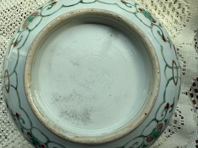 古玩陶瓷五彩碗真品鑒賞圖
