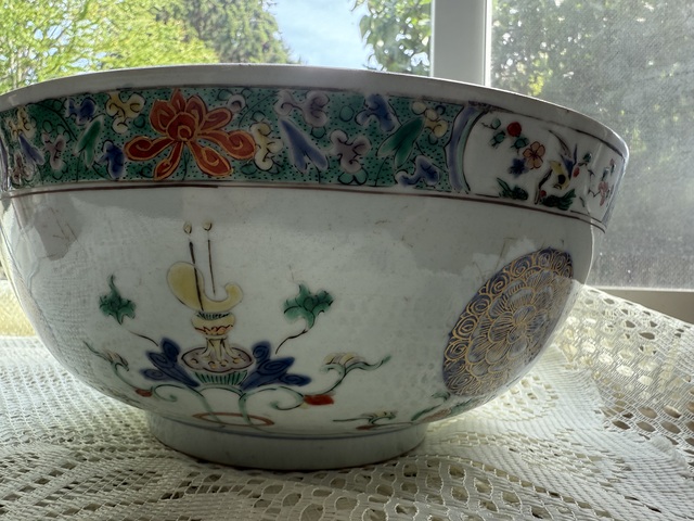 古玩陶瓷五彩碗真品鑒賞圖