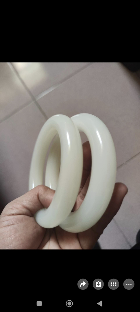 古玩玉器扁鐲子真品鑒賞圖
