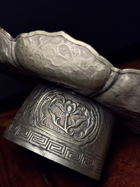 古玩雜項(xiàng)清代銀盞托真品鑒賞圖