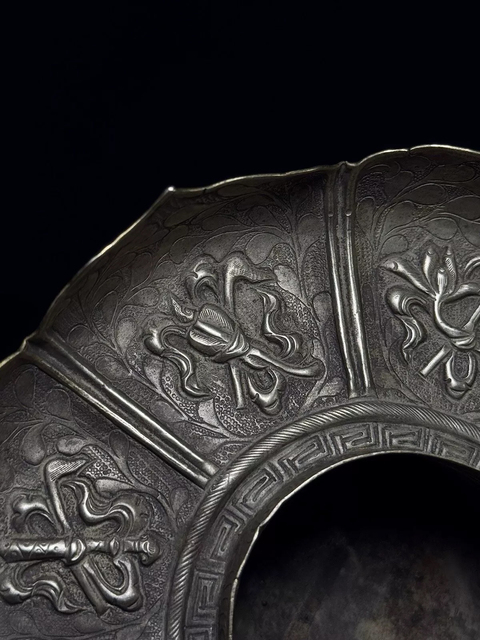古玩雜項(xiàng)清代銀盞托真品鑒賞圖