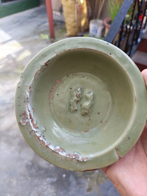 古玩陶瓷龍泉窯蓮瓣雙魚洗真品鑒賞圖
