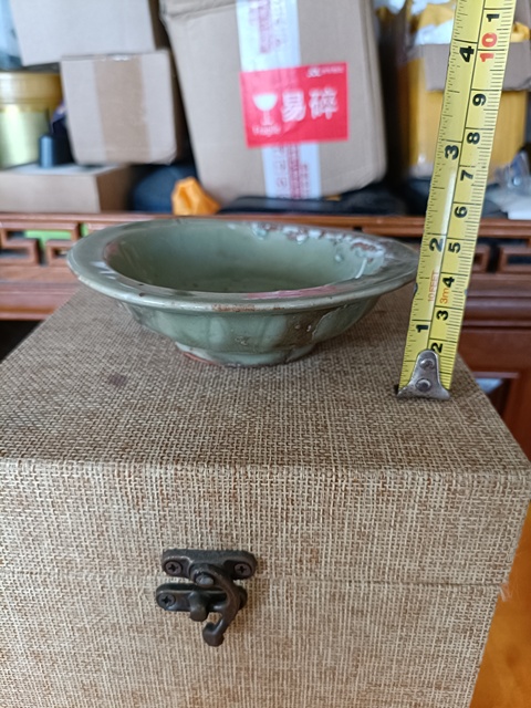 古玩陶瓷龍泉窯蓮瓣雙魚洗真品鑒賞圖