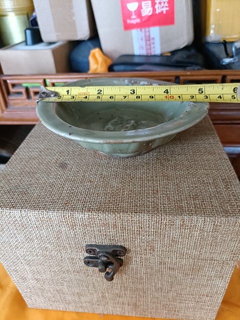 古玩陶瓷龍泉窯蓮瓣雙魚洗真品鑒賞圖
