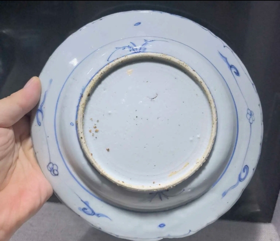 古玩陶瓷萬歷青花盤真品鑒賞圖