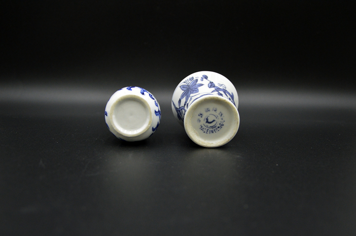 古玩陶瓷青花花卉紋瓶真品鑒賞圖