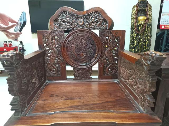 古玩雜項大師椅真品鑒賞圖