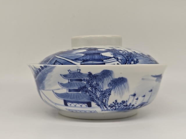古玩陶瓷青花亭臺樓閣山水紋蓋碗拍賣,當(dāng)前價格4500元