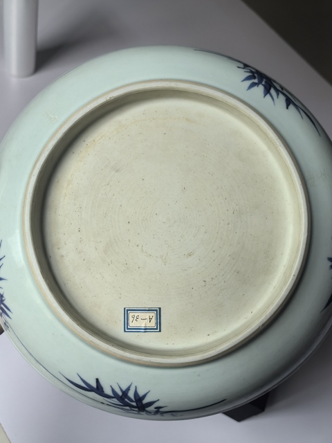 古玩陶瓷青花山水紋臥盤真品鑒賞圖