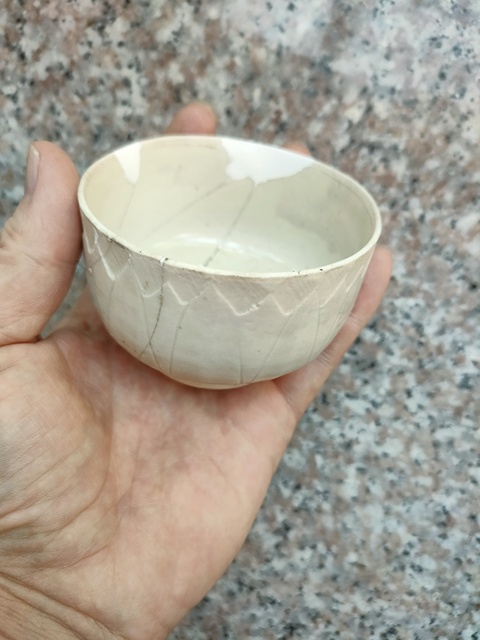 古玩陶瓷定窯白瓷刻仰蓮紋碗拍賣,當前價格1600元
