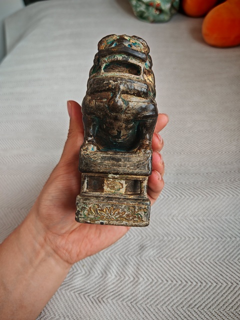 古玩雜項案臺頭獅子真品鑒賞圖