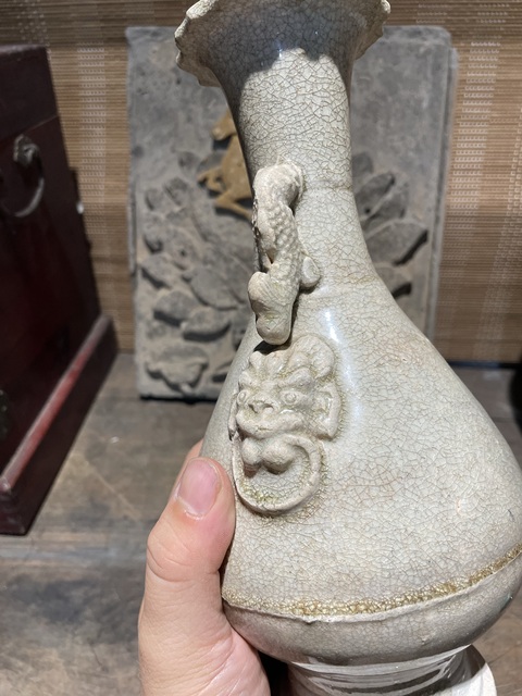 古玩陶瓷影青雙耳瓶真品鑒賞圖
