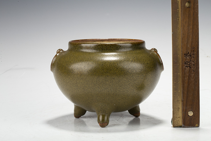 古玩陶瓷民國(guó)·茶葉末釉三足爐真品鑒賞圖