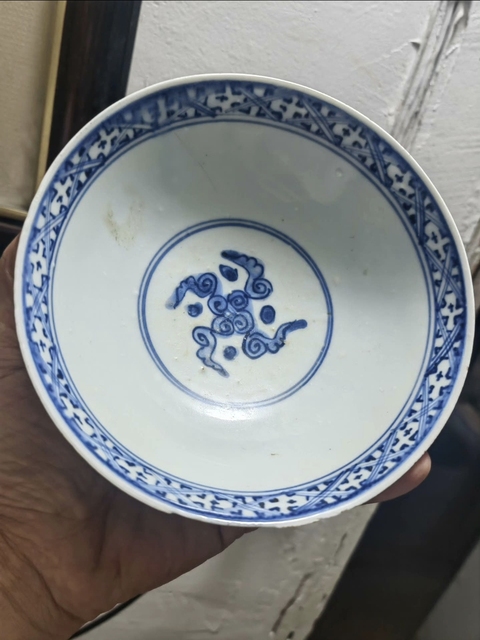 古玩陶瓷萬福攸同款馬紋青花碗真品鑒賞圖