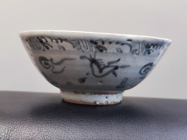古玩陶瓷海水法螺馬紋碗拍賣，當(dāng)前價(jià)格2500元