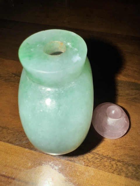 古玩玉器翡翠鼻煙壺真品鑒賞圖