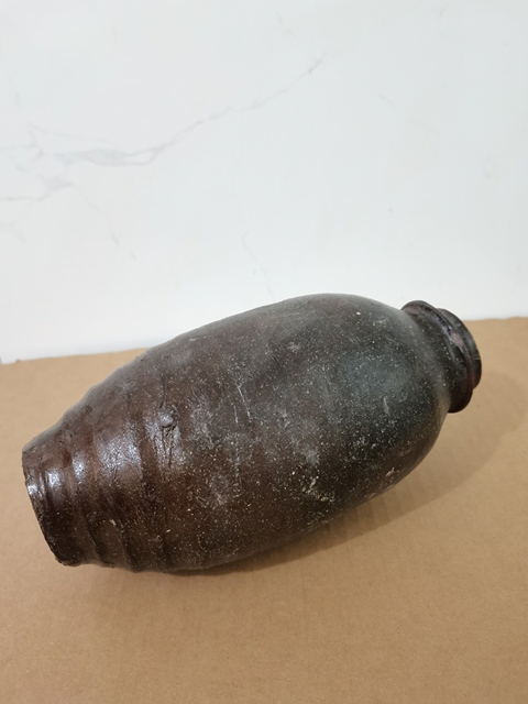 古玩陶瓷宣州窯醬釉韓瓶拍賣,當前價格0元
