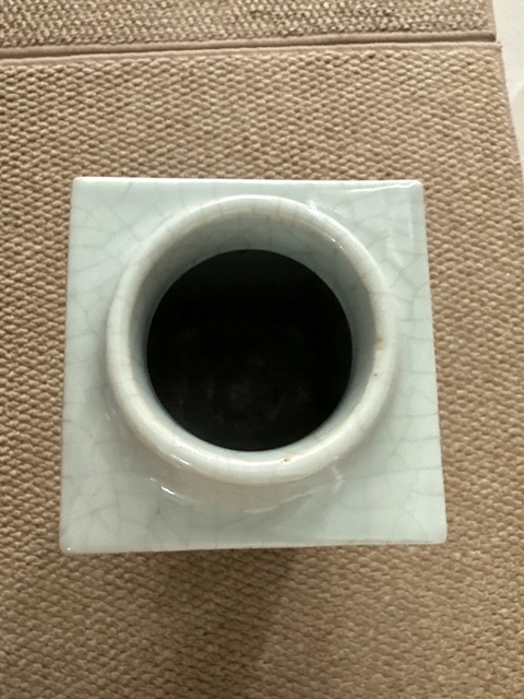 古玩陶瓷同治·八卦紋琮式瓶（官）真品鑒賞圖