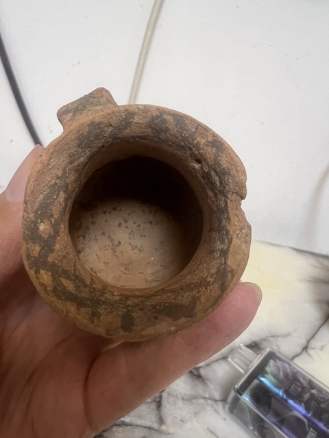 古玩陶瓷馬家窯水杯真品鑒賞圖