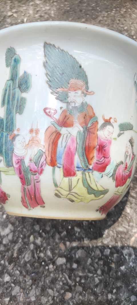 古玩陶瓷八仙圖粉彩花盆真品鑒賞圖