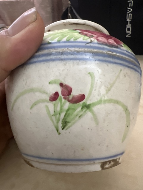 古玩陶瓷粉彩花卉缸真品鑒賞圖