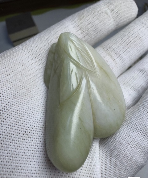 古玩玉器和田玉雕“瓜果墜”真品鑒賞圖