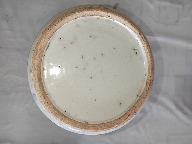 古玩陶瓷青花留白梅紋四系粥罐真品鑒賞圖