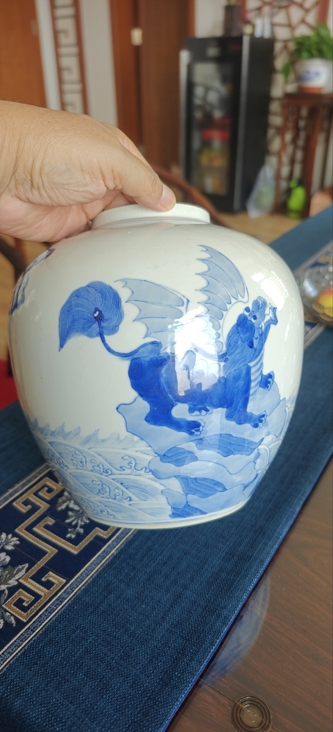 古玩陶瓷青花罐真品鑒賞圖
