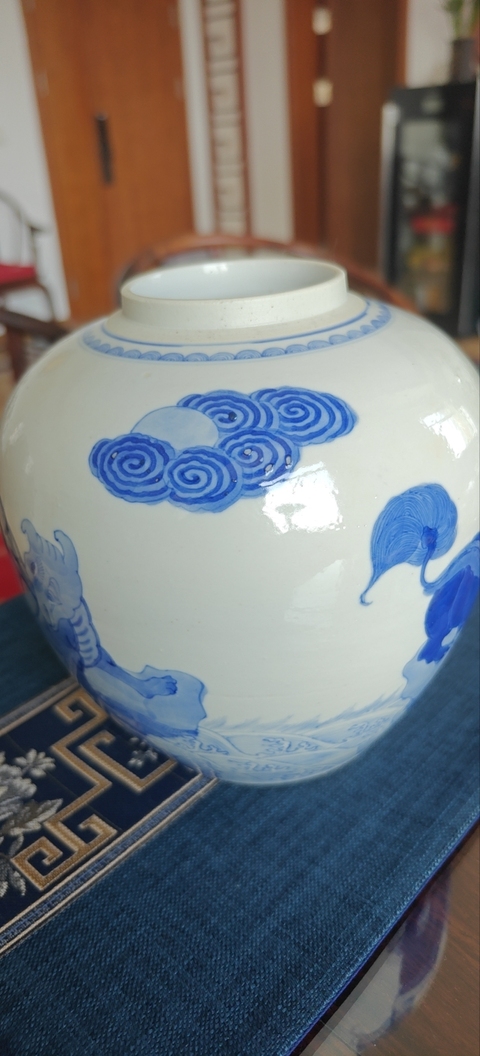 古玩陶瓷青花罐真品鑒賞圖