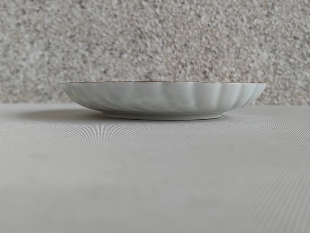 古玩陶瓷廣彩蝶戀花紋盤拍賣，當前價格298元