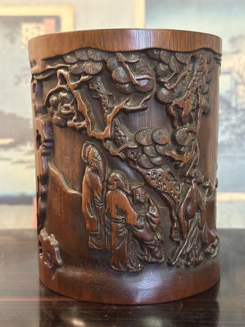 古玩雜項(xiàng)竹雕筆筒真品鑒賞圖