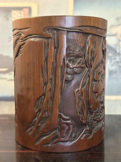 古玩雜項(xiàng)竹雕筆筒真品鑒賞圖