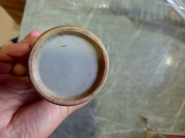 古玩陶瓷青花嬰戲紋線描雞腿蓋瓶真品鑒賞圖
